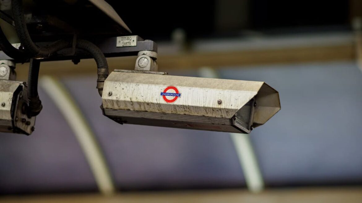 Surveillance transports publics : qui vraiment protège-t-on ?